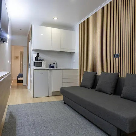Apartament Bairro Alto 27 *